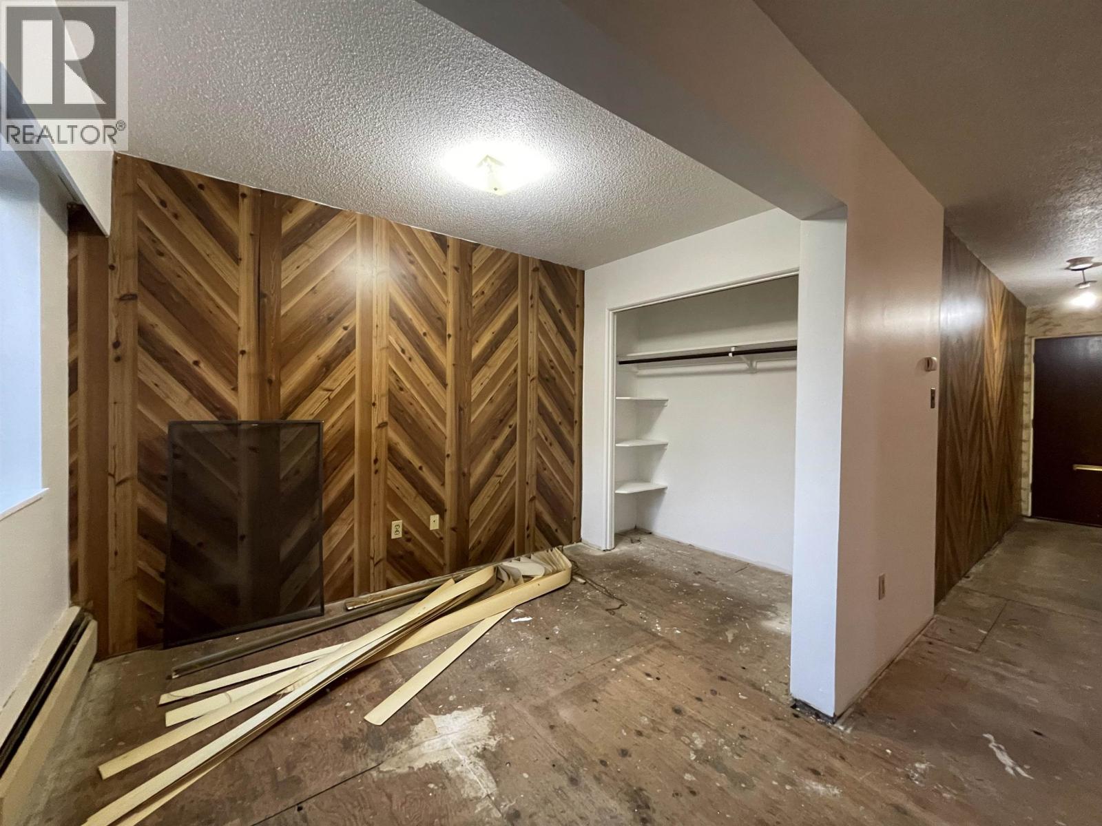 101 5127 IRVING STREET, Burnaby