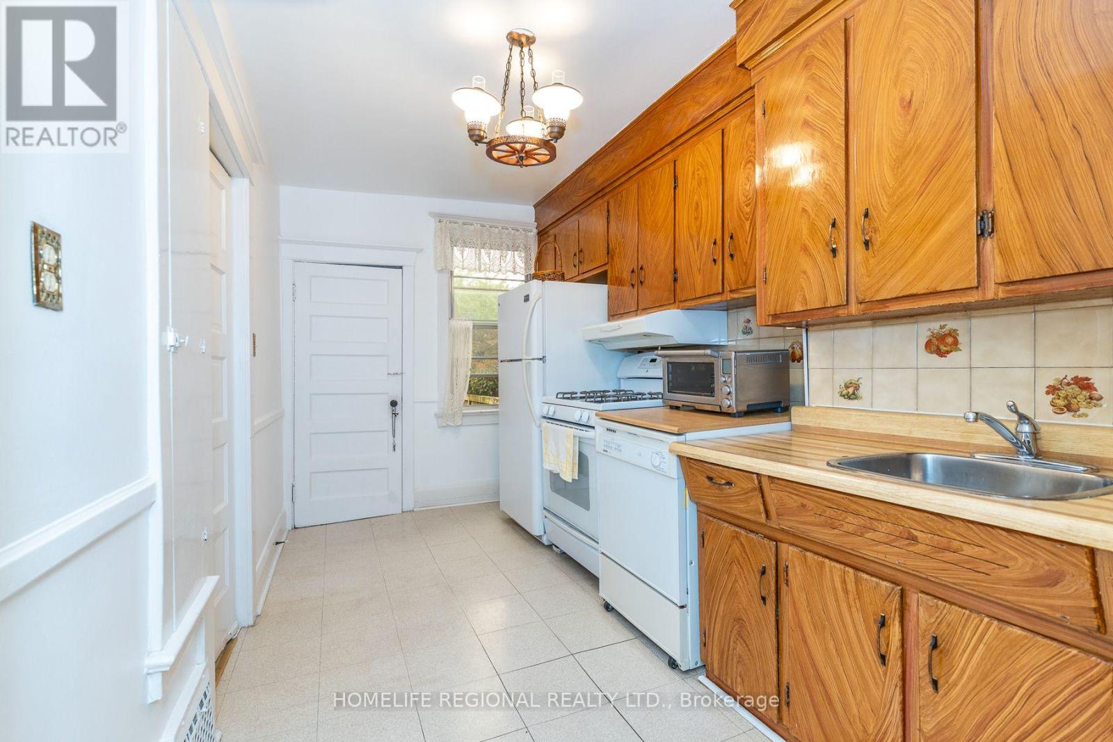 353 ST CLARENS AVENUE - 24