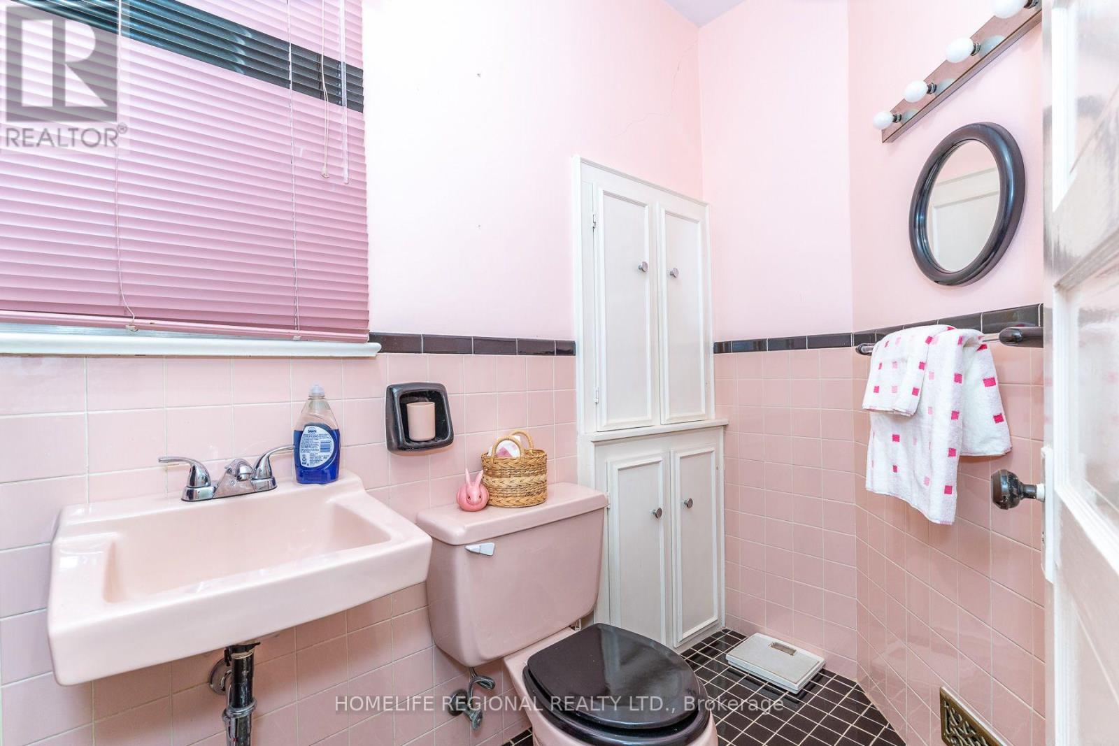 353 ST CLARENS AVENUE - 28