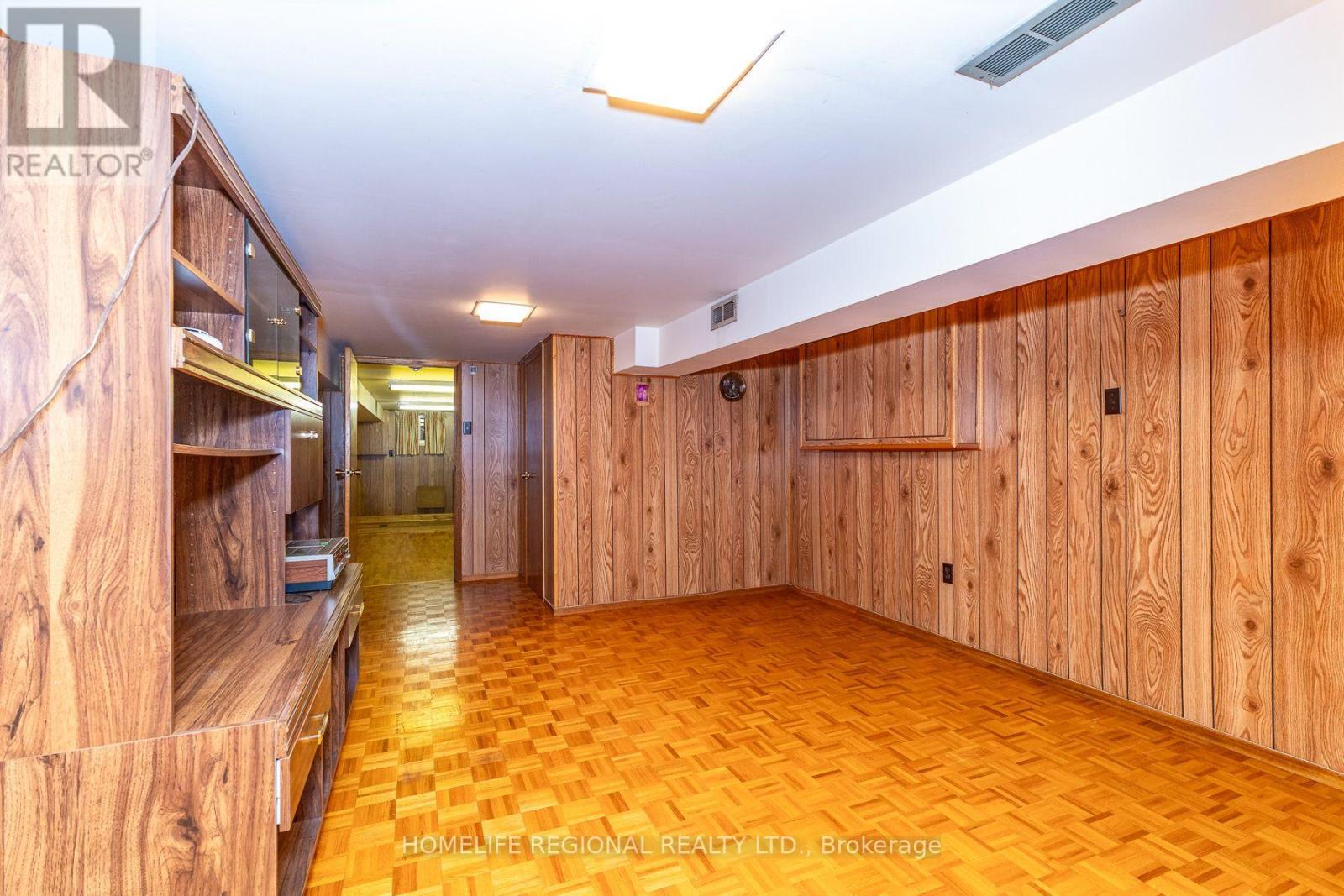 353 ST CLARENS AVENUE - 34