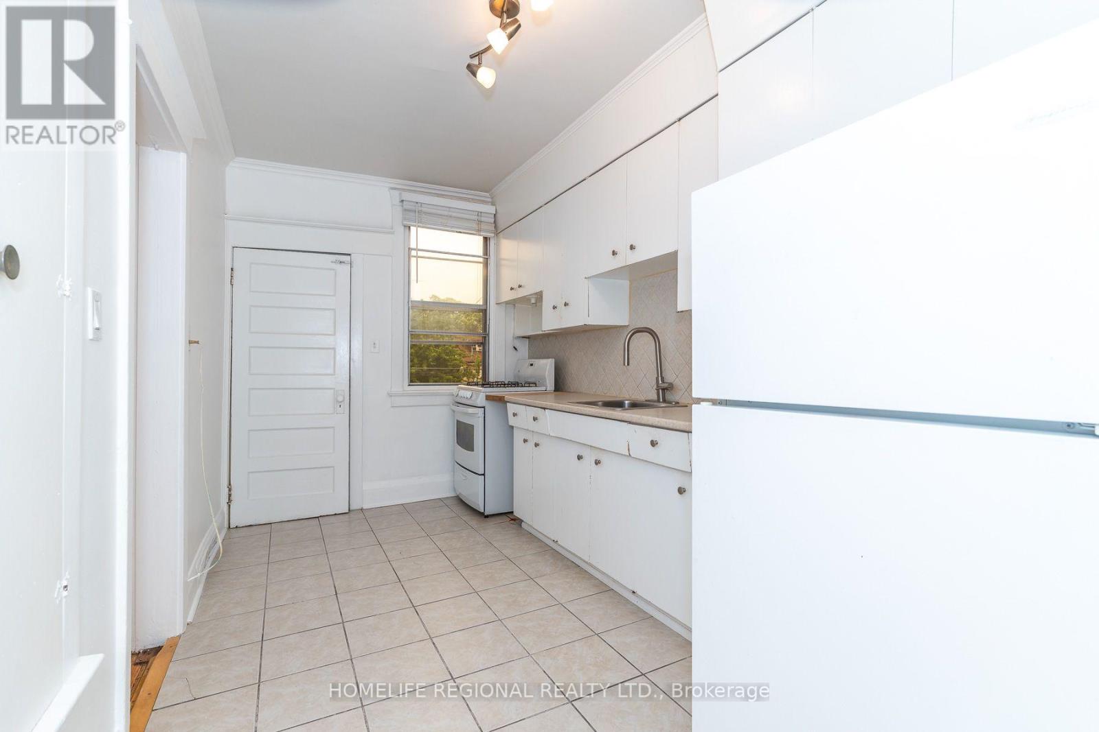 353 ST CLARENS AVENUE - 7