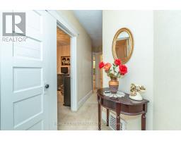 353 St Clarens Avenue, Toronto, ON M6H3W2 Photo 22