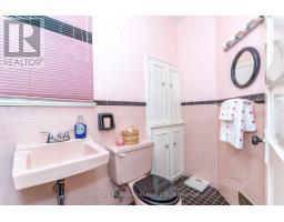 353 St Clarens Avenue, Toronto, ON M6H3W2 Photo 28