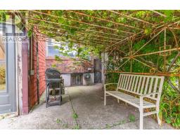353 St Clarens Avenue, Toronto, ON M6H3W2 Photo 40