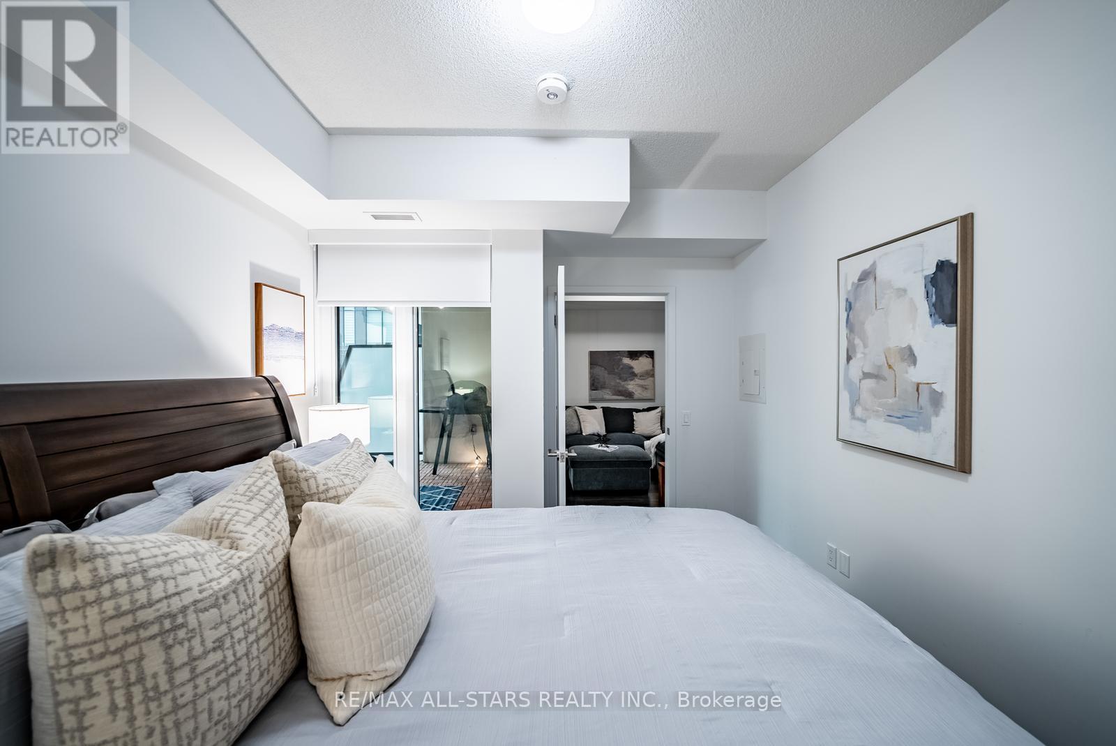 #604 50 O'NEILL ROAD - Image 13