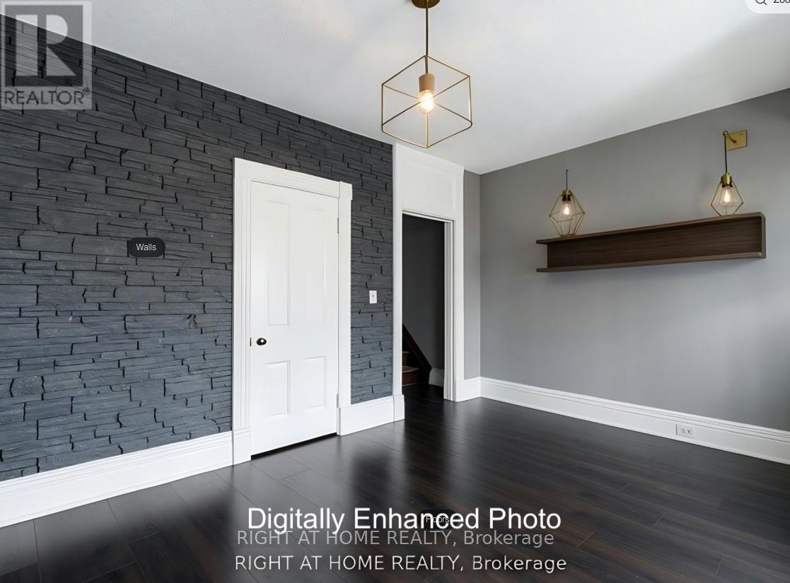 91 BORDEN STREET - 18