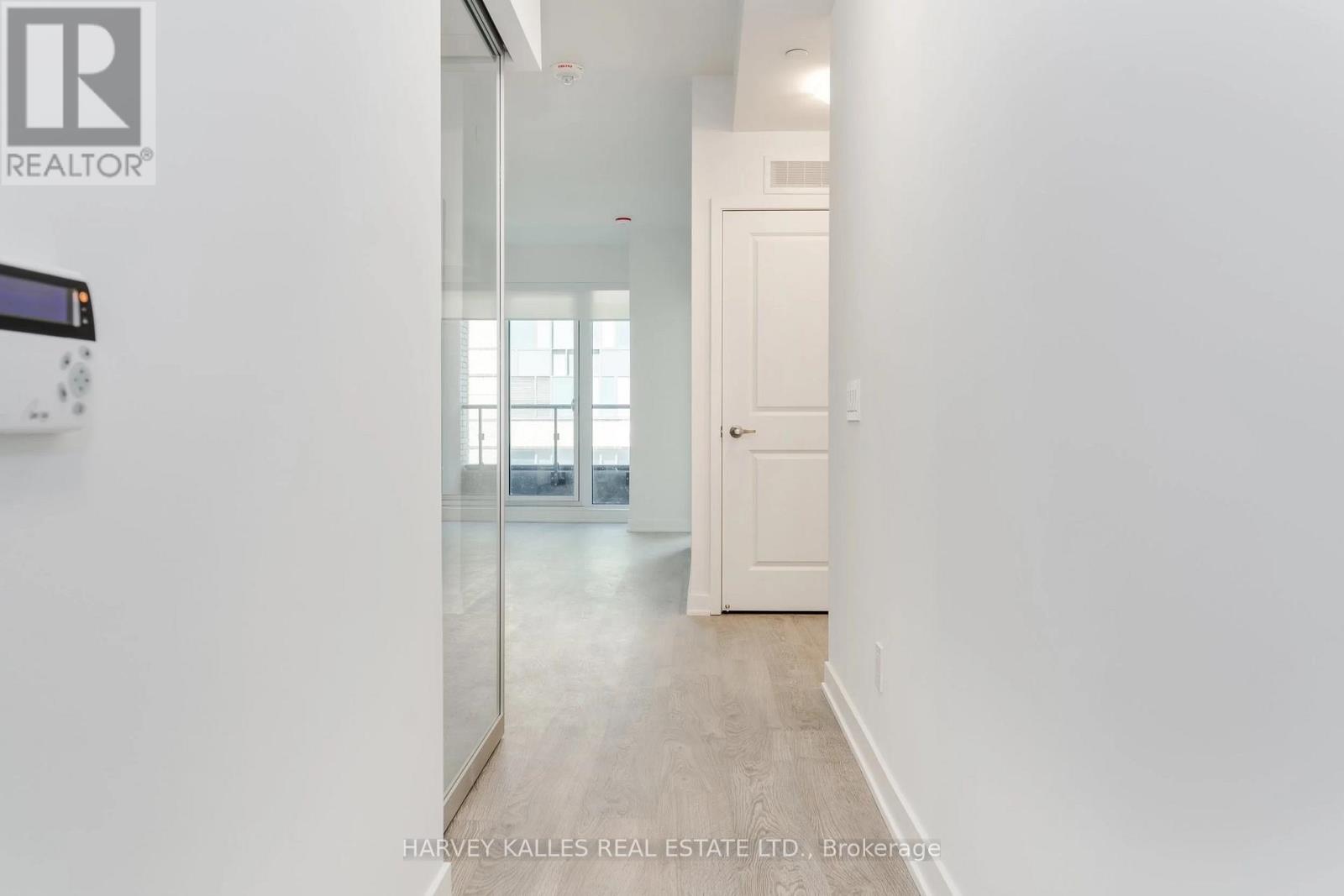 #410 543 RICHMOND STREET W - 12