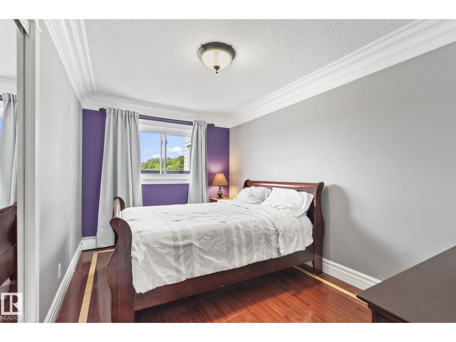 #405 10745 83 AV NW - 22