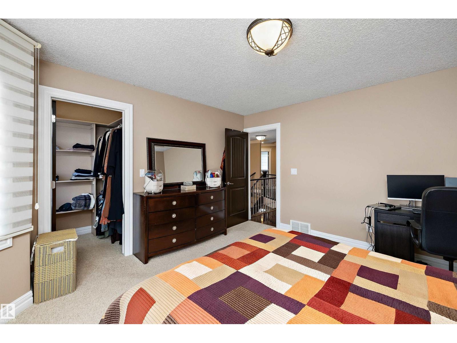 14148 134 ST NW - 26