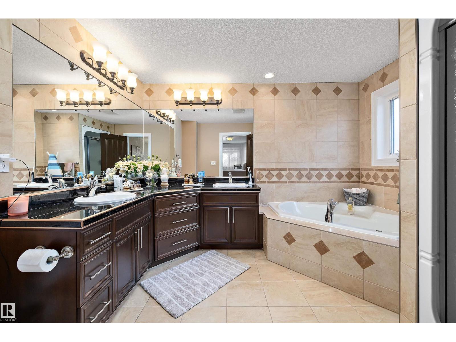 14148 134 ST NW - 34
