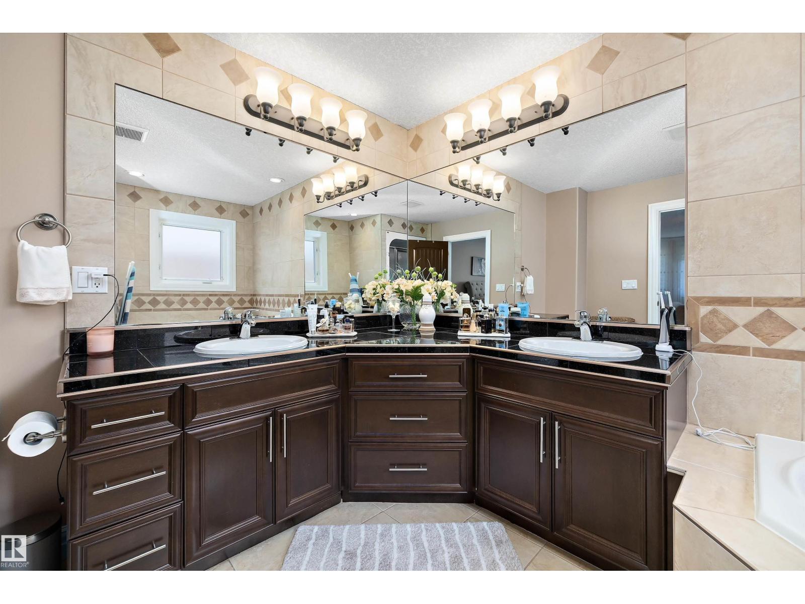 14148 134 ST NW - 35