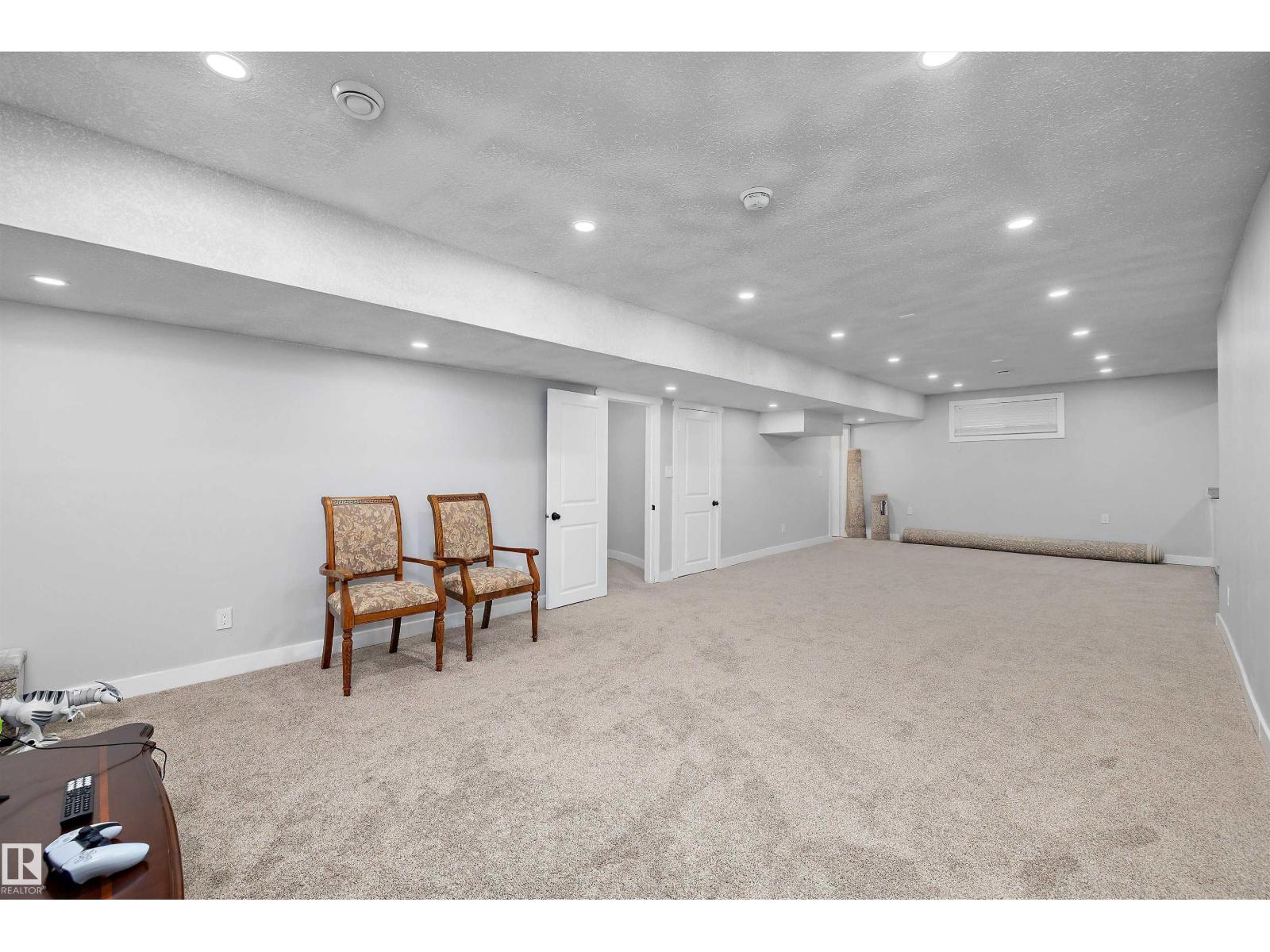 14148 134 ST NW - 42