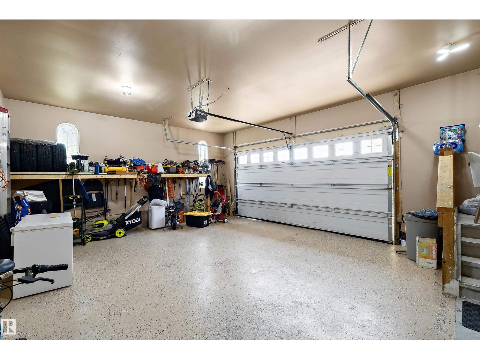 14148 134 ST NW - 48