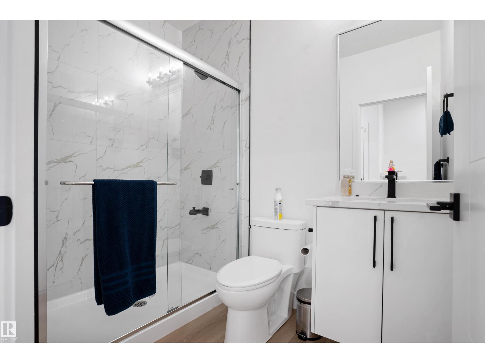 439 Roberts Crescent - 5