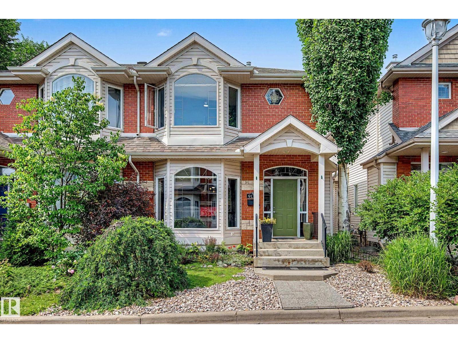 9130 100A AV NW - 1
