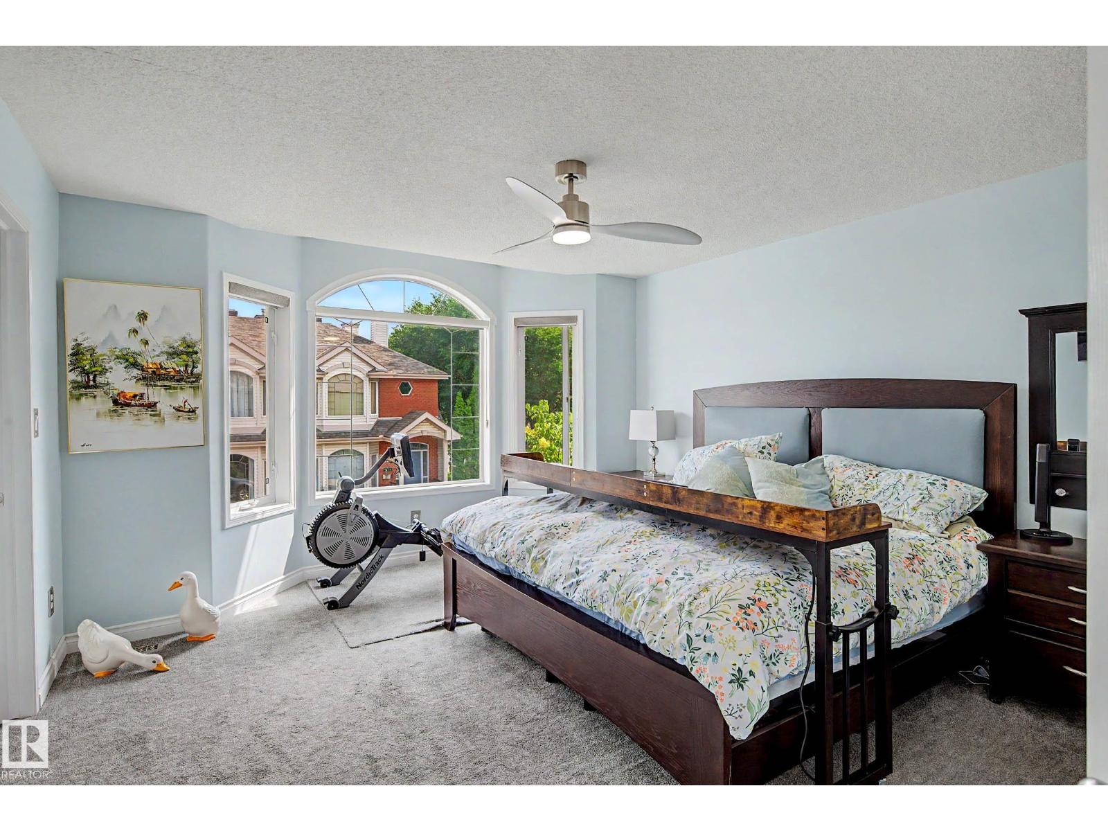 9130 100A AV NW - 23