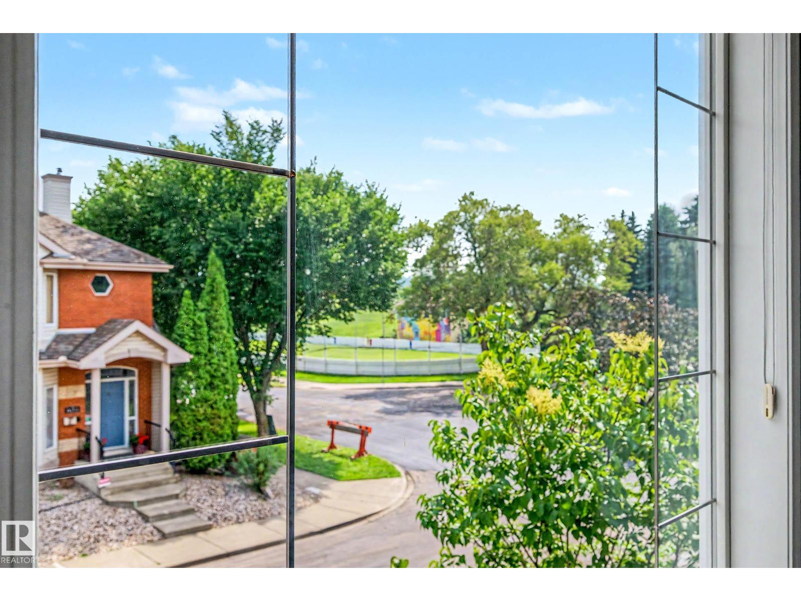 9130 100A AV NW - 25