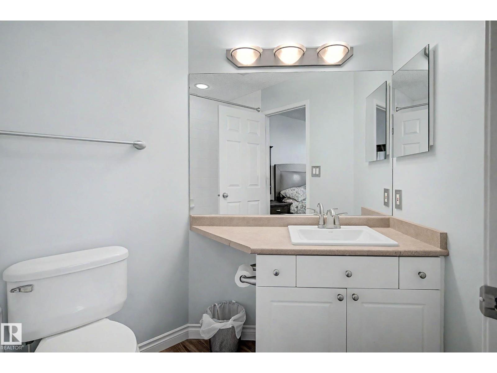 9130 100A AV NW - 26