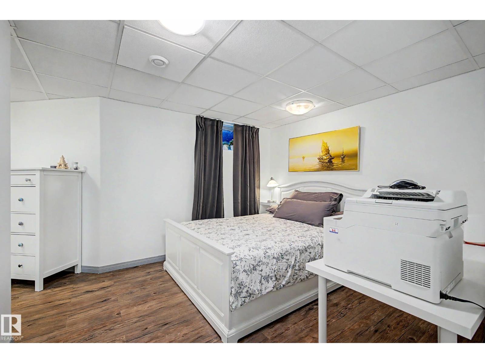 9130 100A AV NW - 38