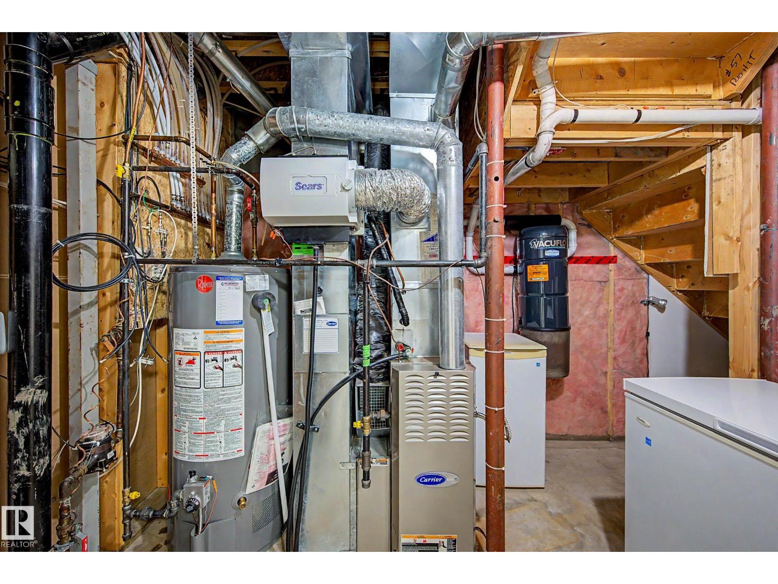 9130 100A AV NW - 42