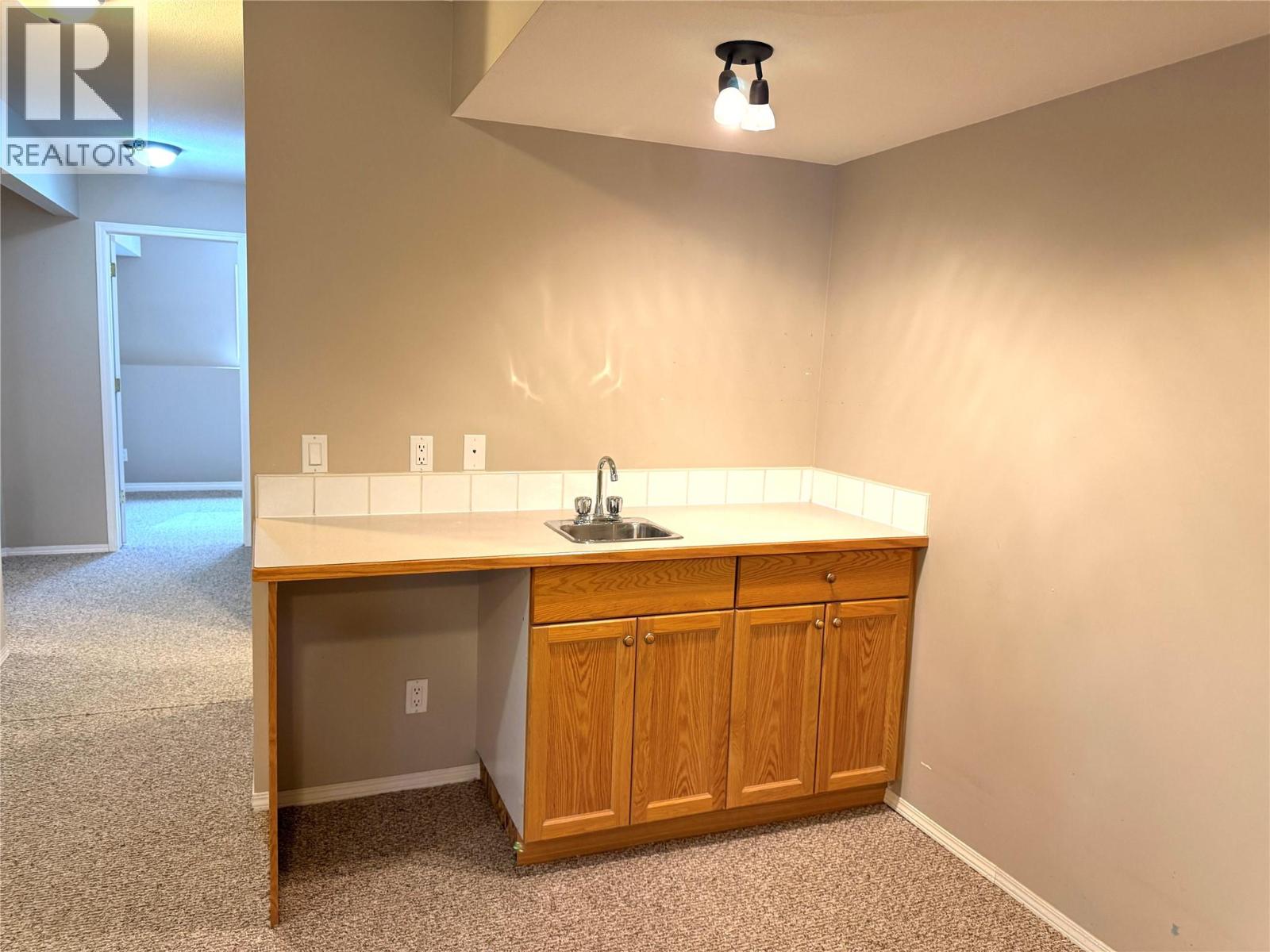 18A Wolf Crescent - 31