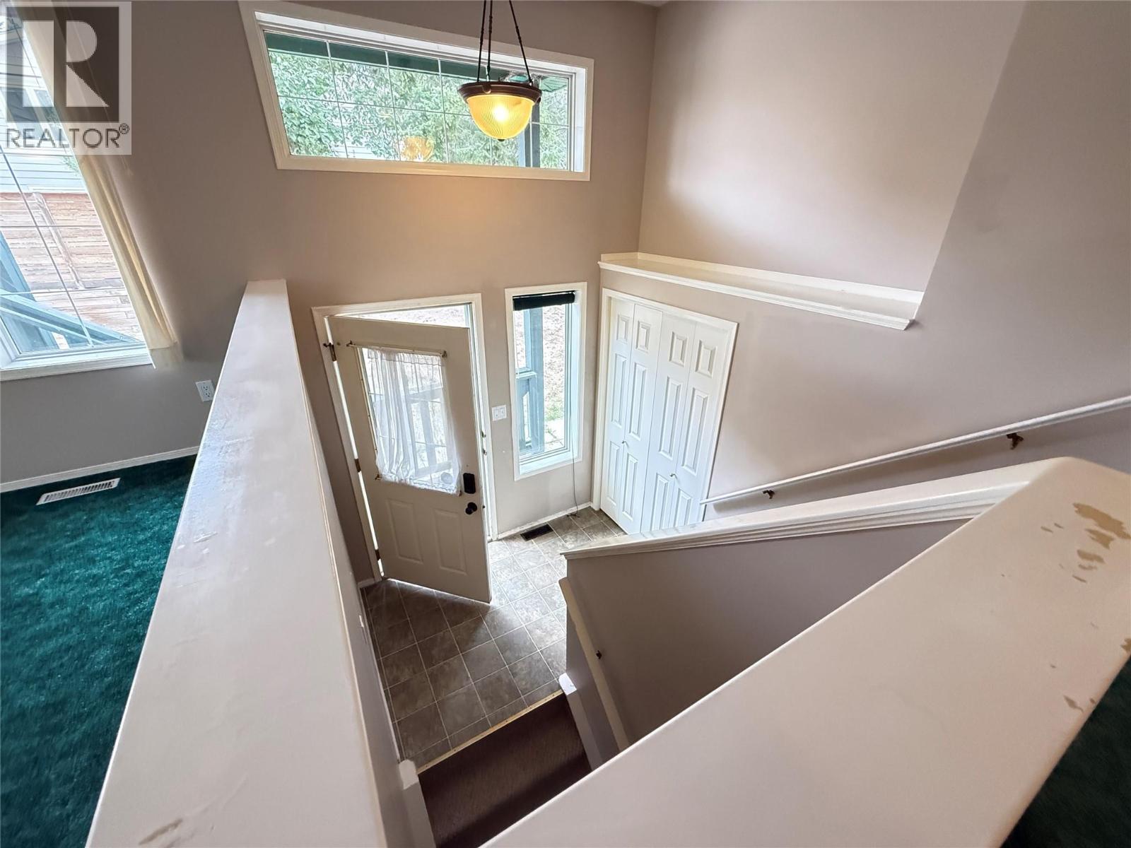 18A Wolf Crescent - 15