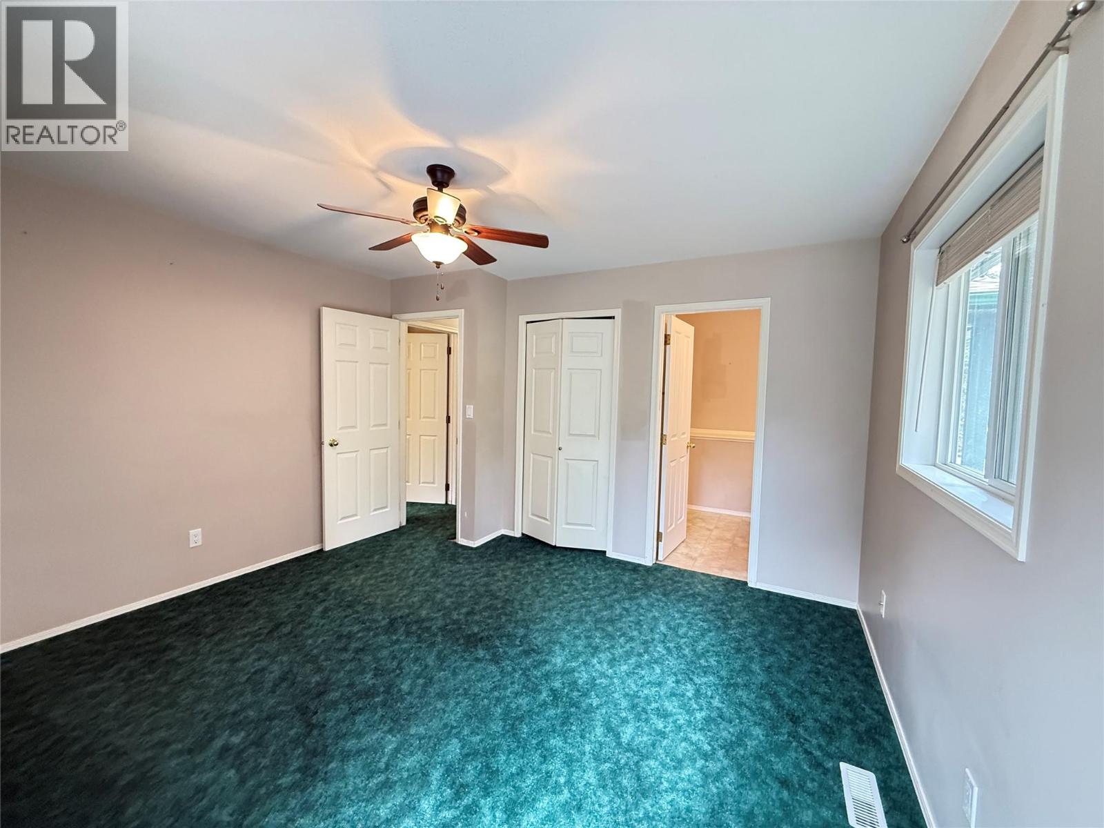 18A Wolf Crescent - 18