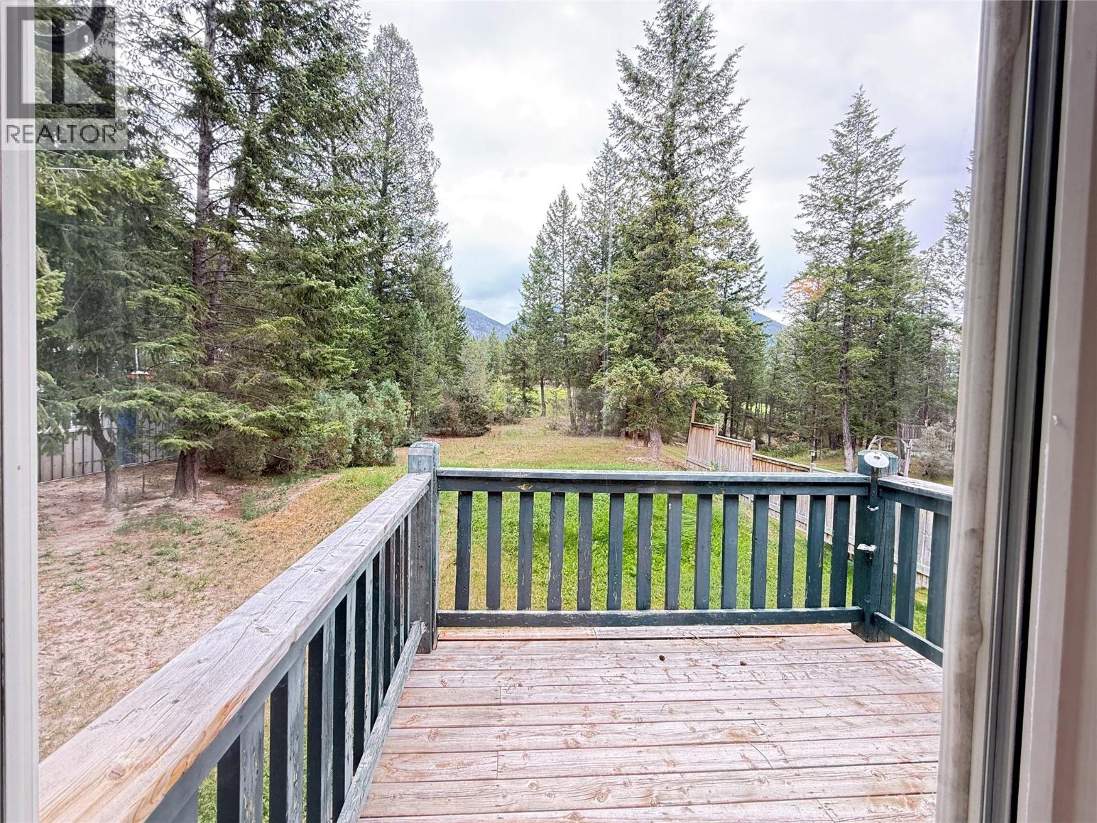 18A Wolf Crescent - 19