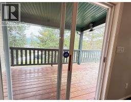 18a Wolf Crescent, Windermere, BC V0A1K2 Photo 12