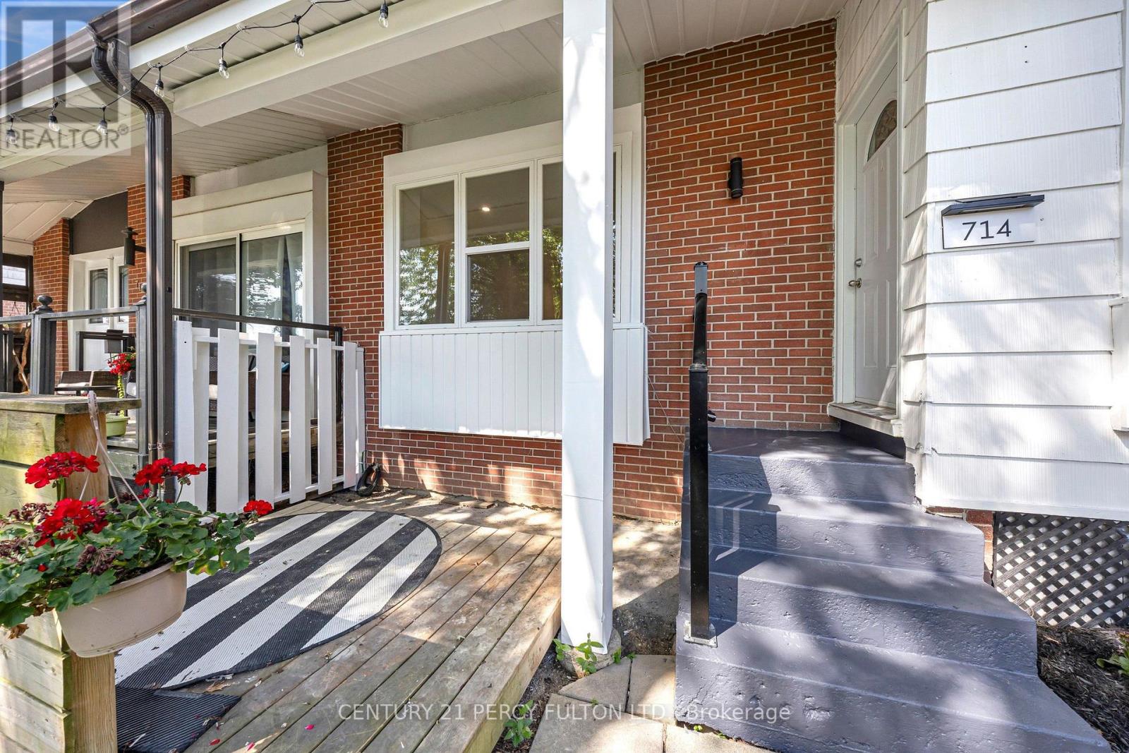 714 LUBLIN AVENUE - 2