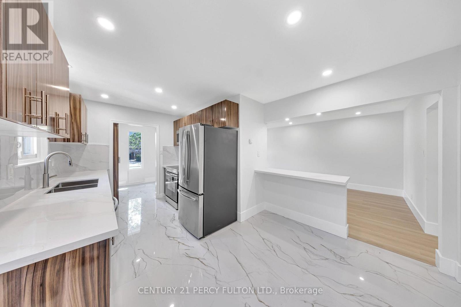714 LUBLIN AVENUE - 6