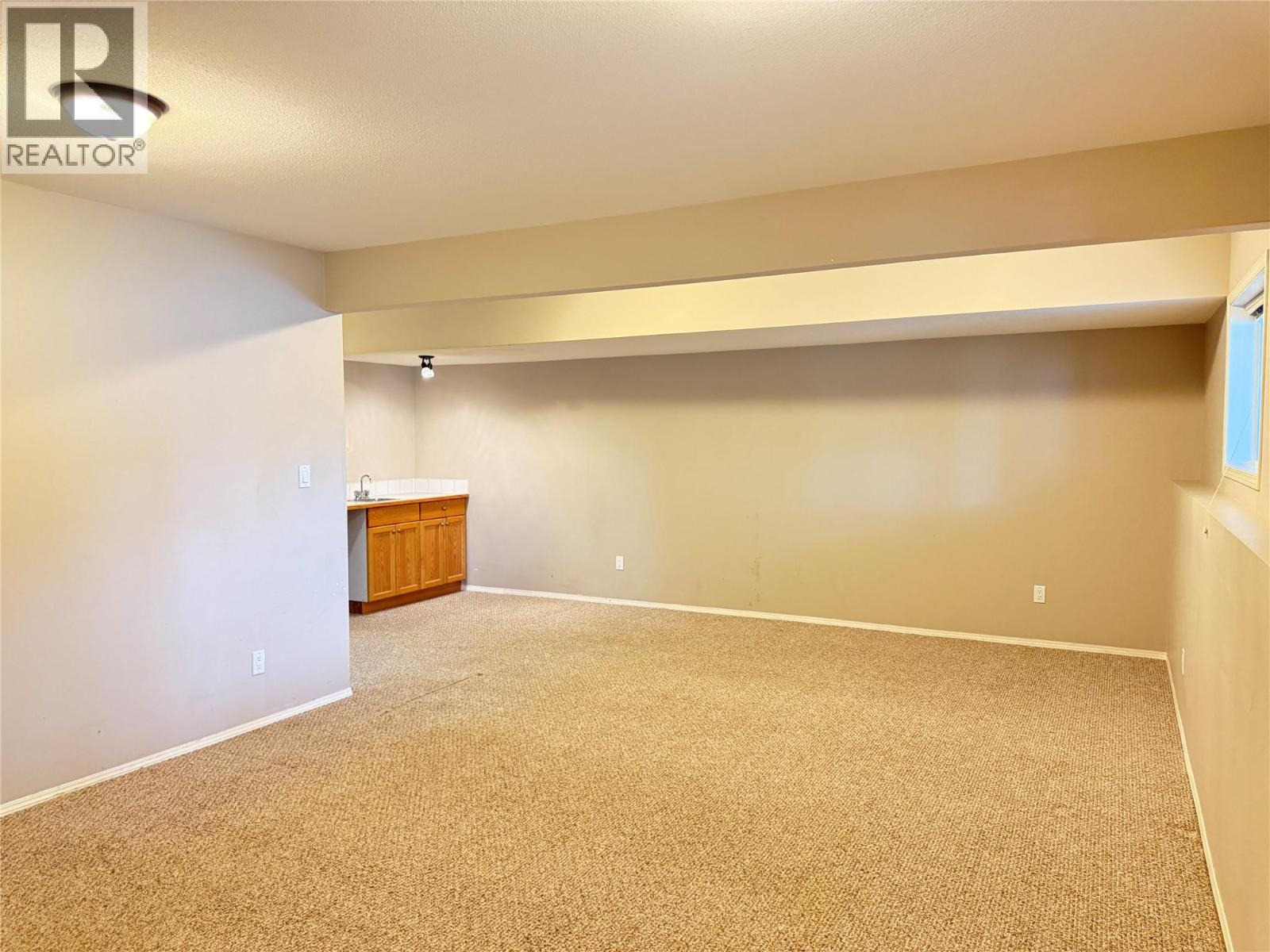 18A Wolf Crescent - 28