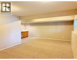 18a Wolf Crescent, Windermere, BC V0A1K2 Photo 28