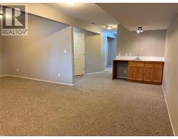 18a Wolf Crescent, Windermere, BC V0A1K2 Photo 29