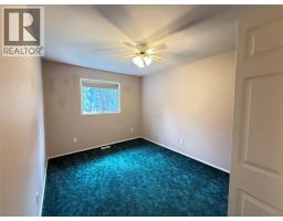 18a Wolf Crescent, Windermere, BC V0A1K2 Photo 23
