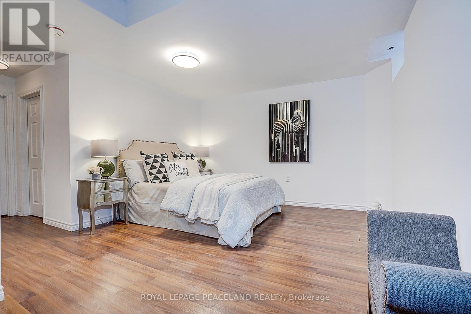 63 MACK CLEMENT LANE - 32