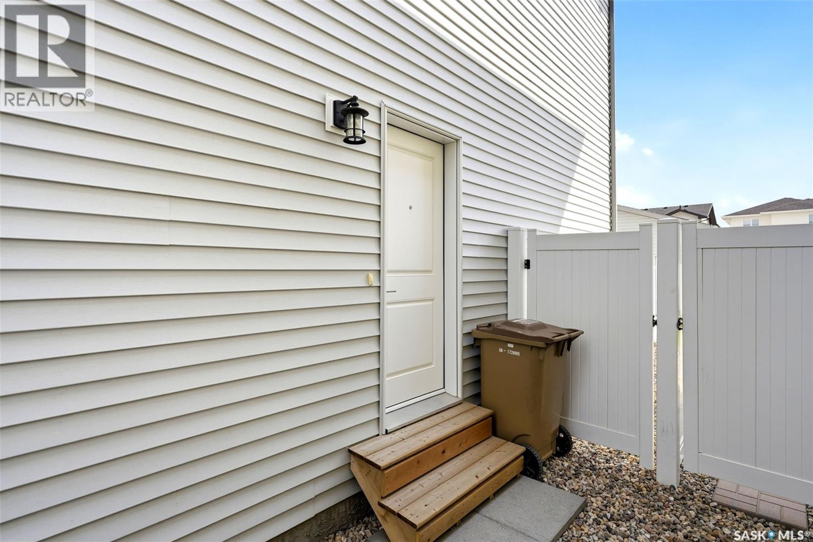 5121 Buckingham DRIVE E - 41