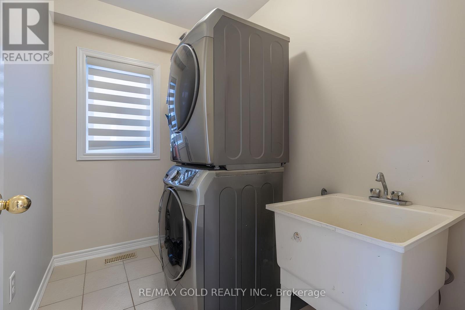 409 FERNFOREST DRIVE - 10