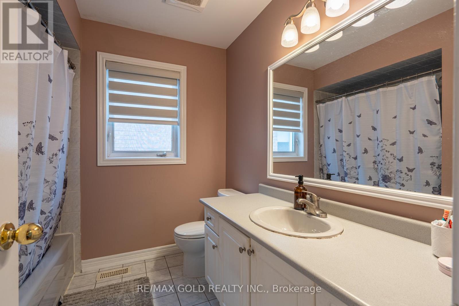 409 FERNFOREST DRIVE - 25