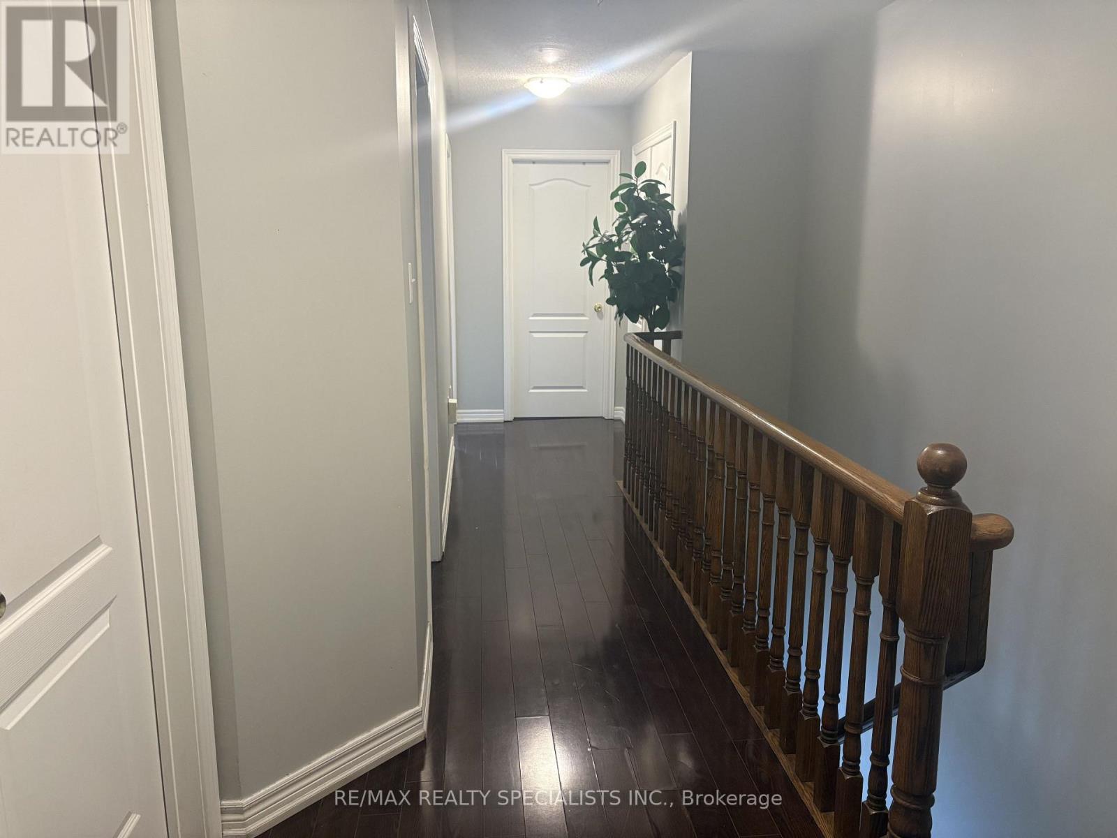 3137 BENTLEY DRIVE - 27