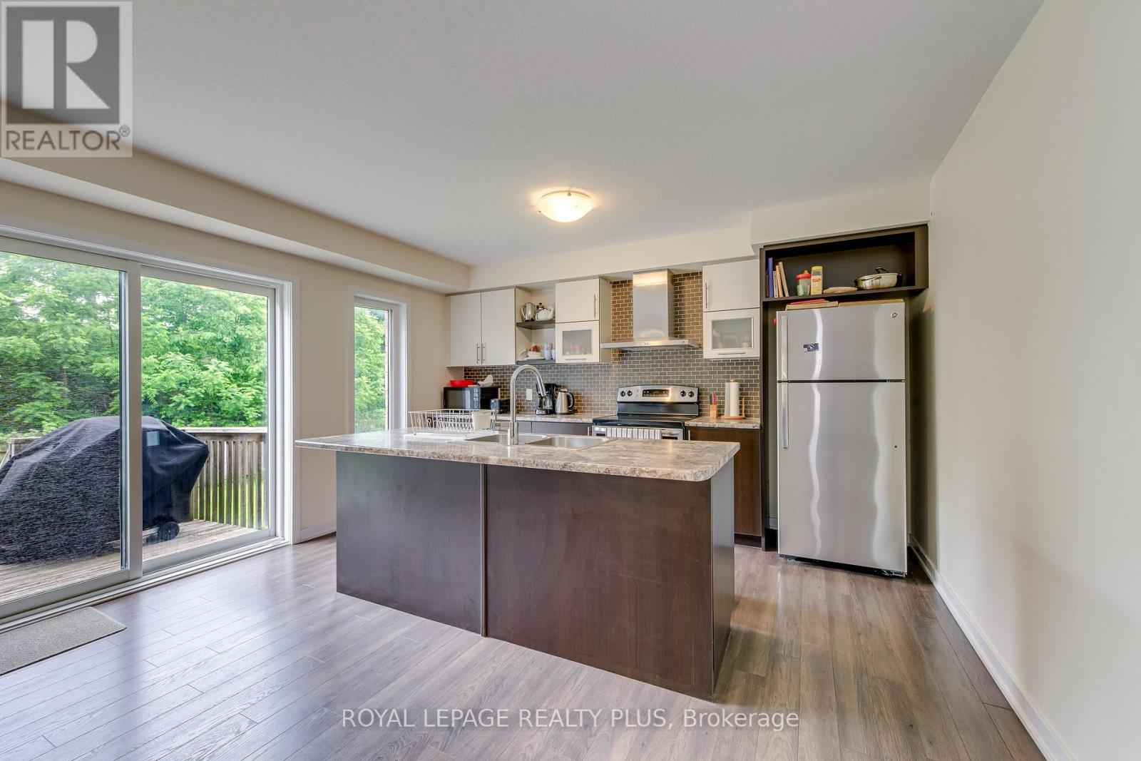 68 CRAFTER CRESCENT - 13
