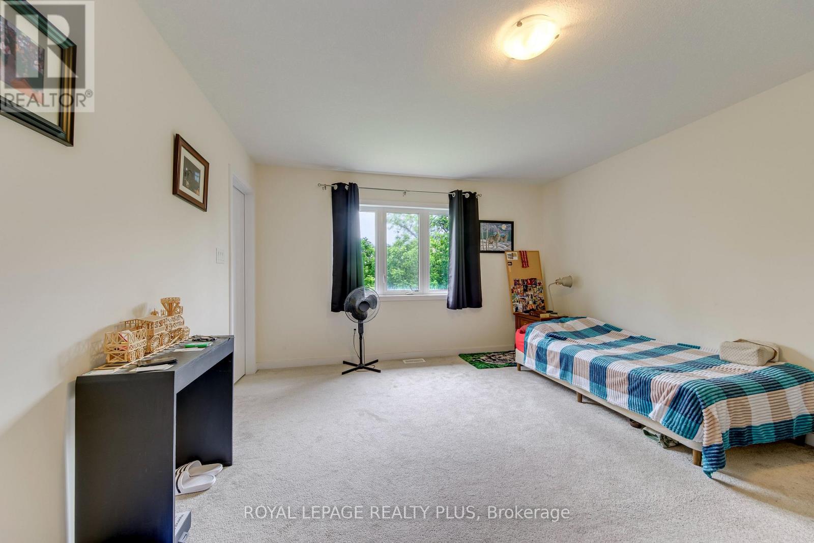 68 CRAFTER CRESCENT - 20