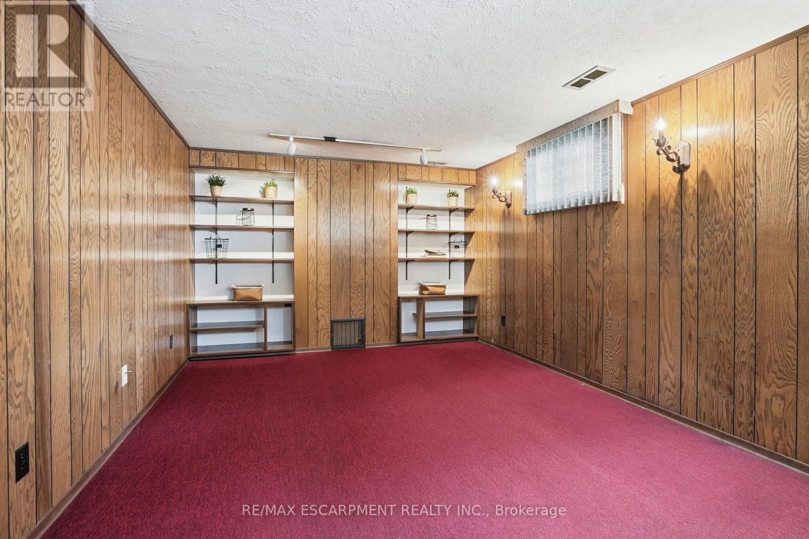 104 DALLAS AVENUE - 28