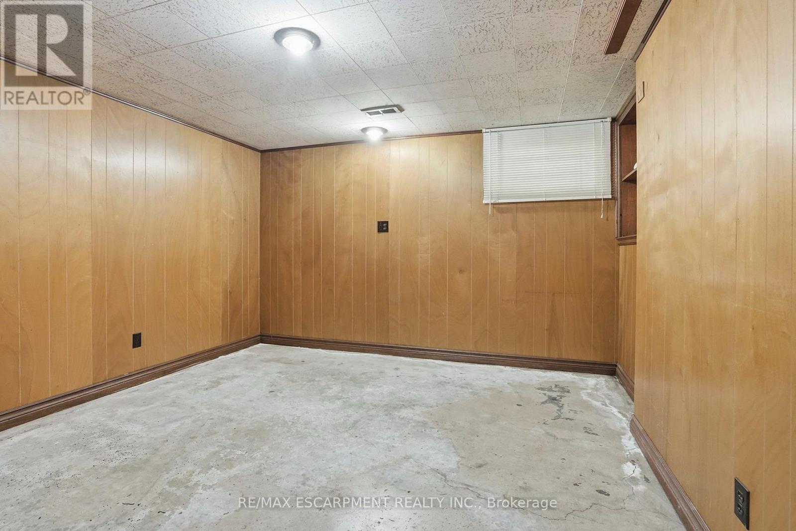 104 DALLAS AVENUE - 35