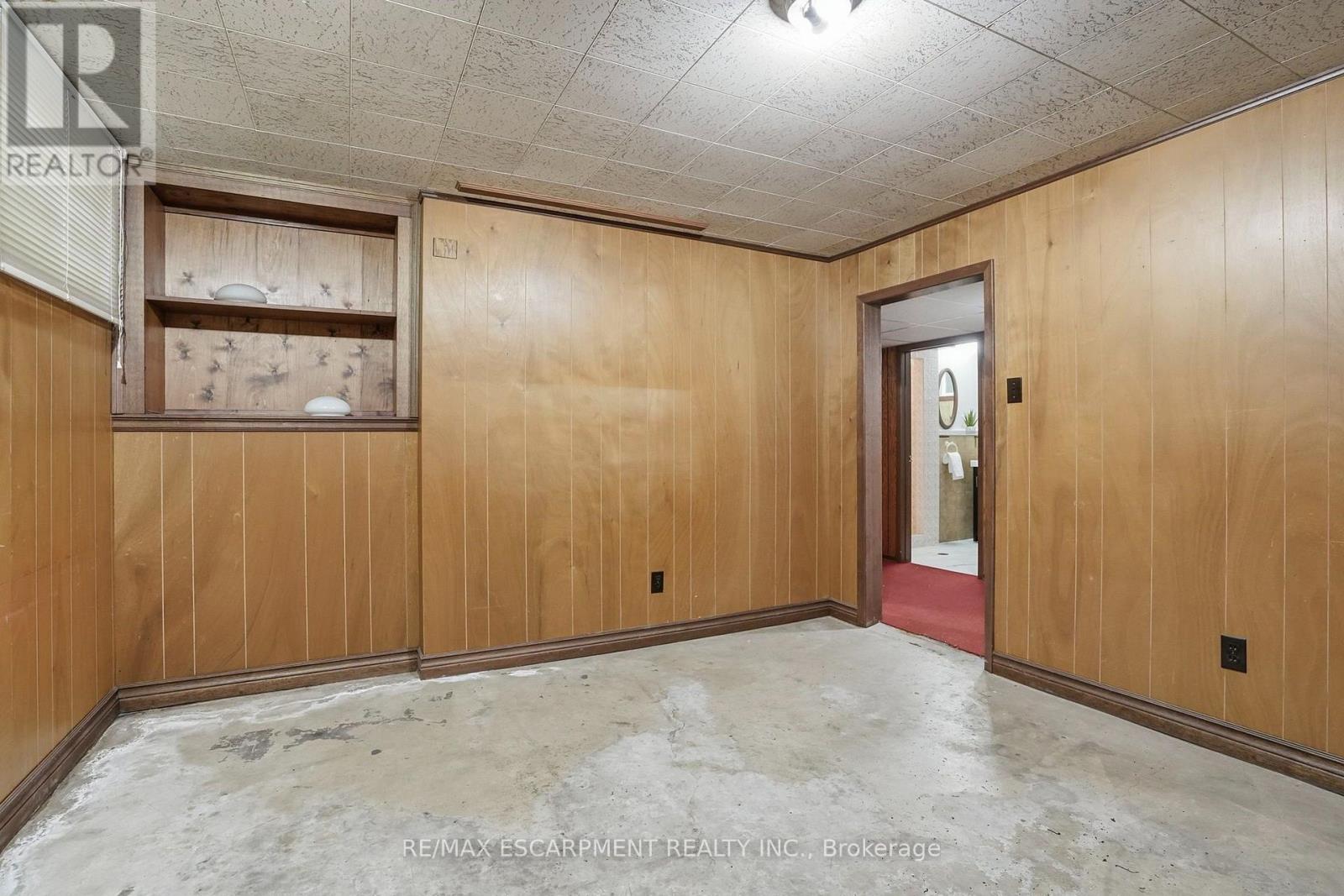 104 DALLAS AVENUE - 36