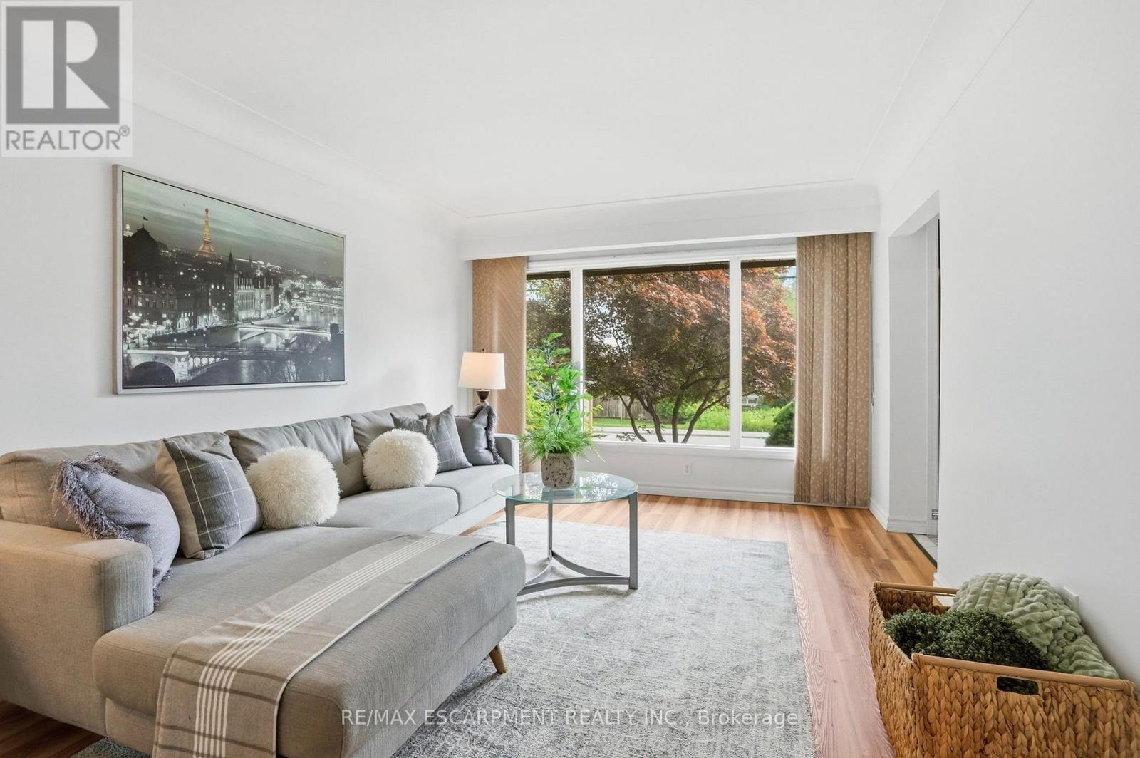 104 DALLAS AVENUE - 7