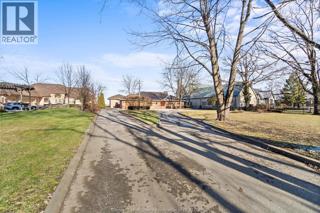 410 RUSSELL WOODS ROAD - 4