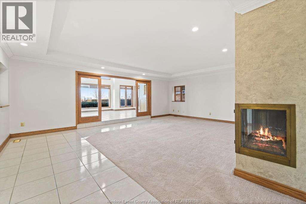 410 RUSSELL WOODS ROAD - 12