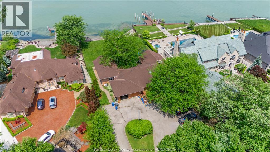 410 RUSSELL WOODS ROAD - 31