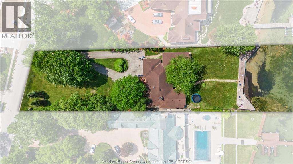 410 RUSSELL WOODS ROAD - 30